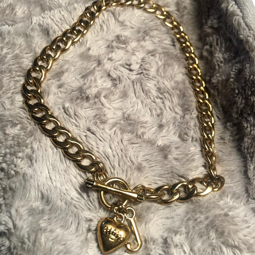 Juicy couture necklace and bracelet set